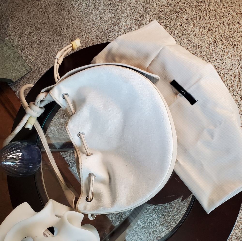 Behno INA CANVAS AND LEATHER SHOULDER BAG - Picture 6 of 11